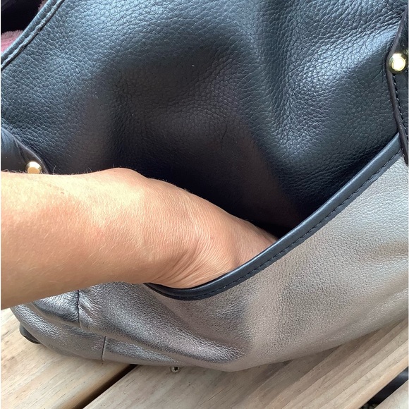Beautiful large genuine leather bag 🌷🌷 - Picture 10 of 16